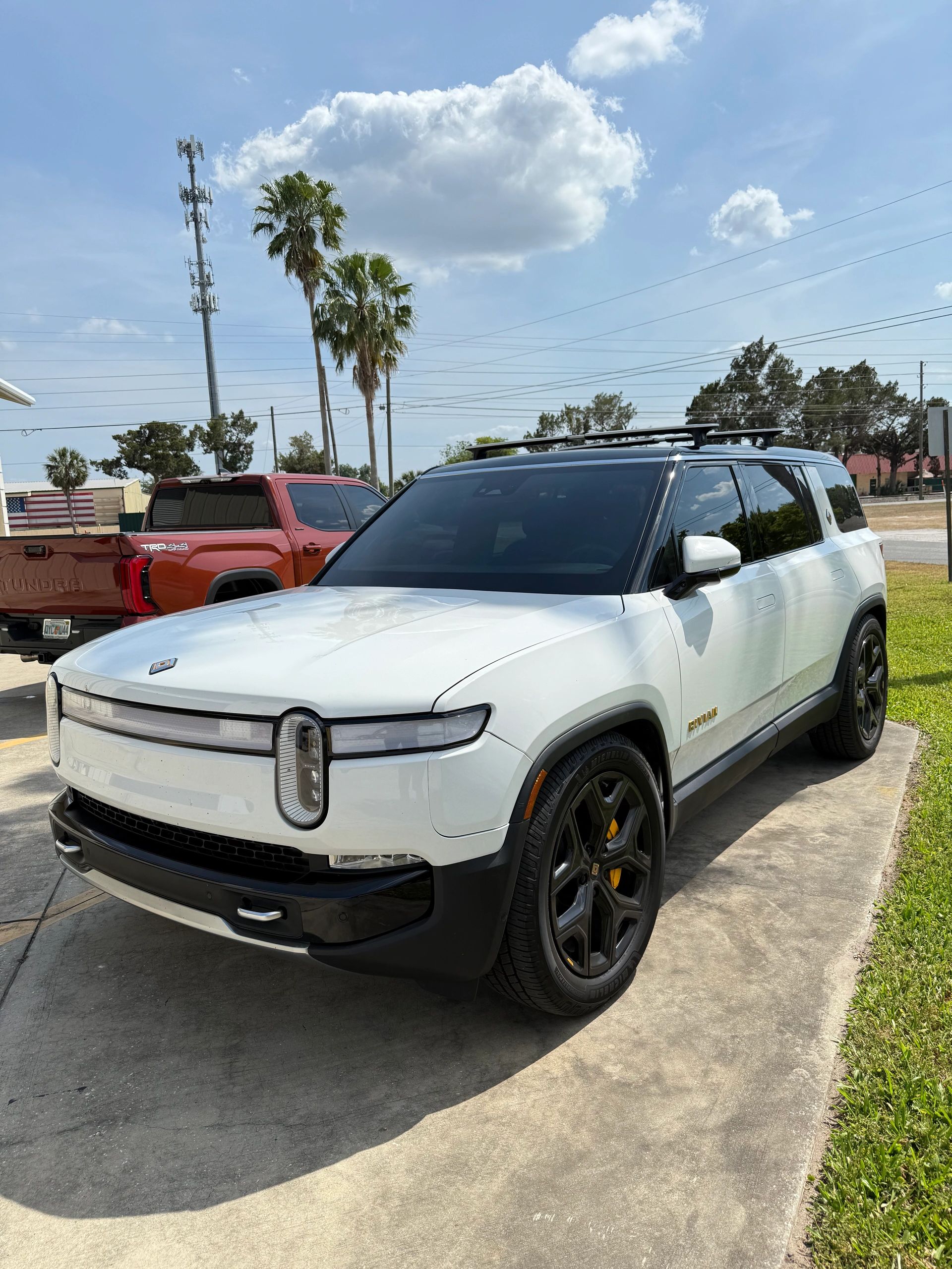 Rivian R1S — IRX Ceramic Tint